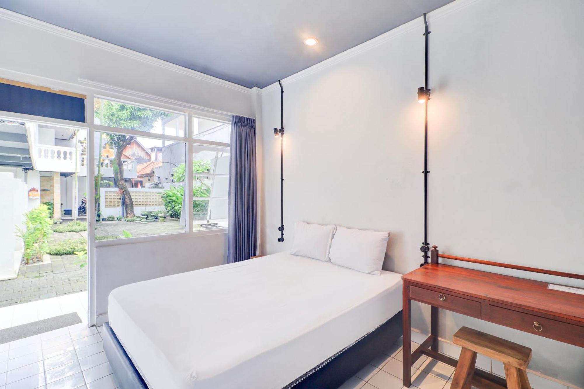 Collection O Legian Near Legian Beach Exterior photo